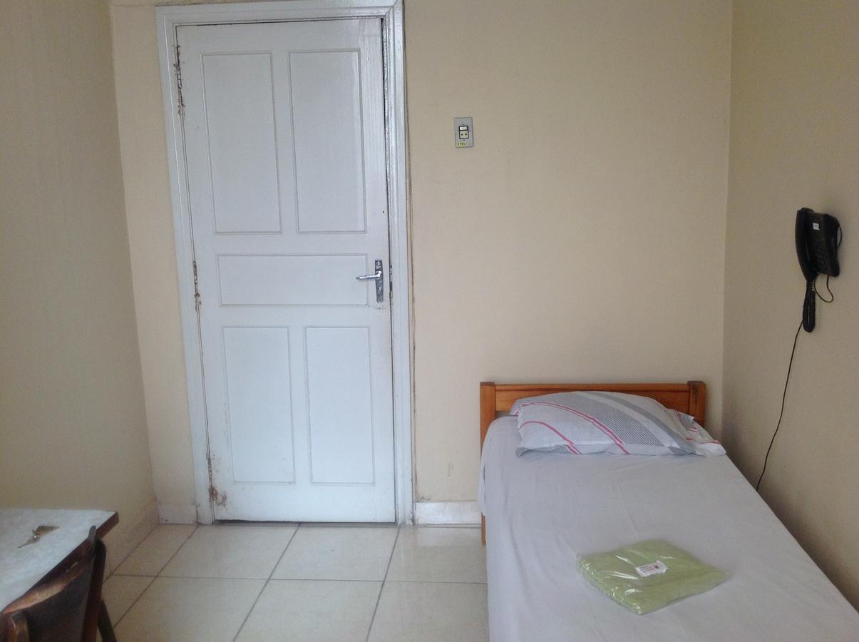 Hotel Chaves - Quartos Individuais Σάο Πάολο Εξωτερικό φωτογραφία