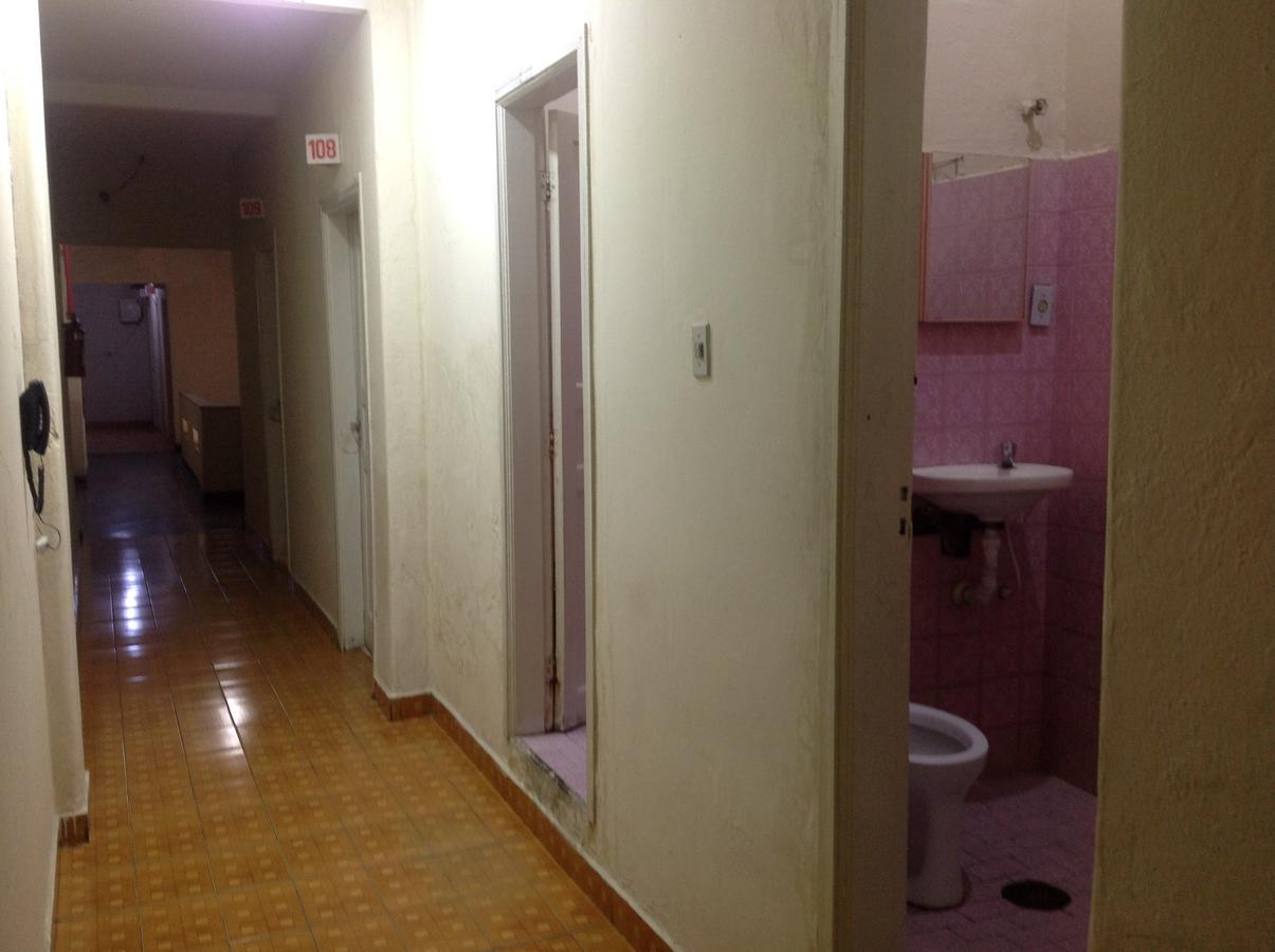Hotel Chaves - Quartos Individuais Σάο Πάολο Εξωτερικό φωτογραφία